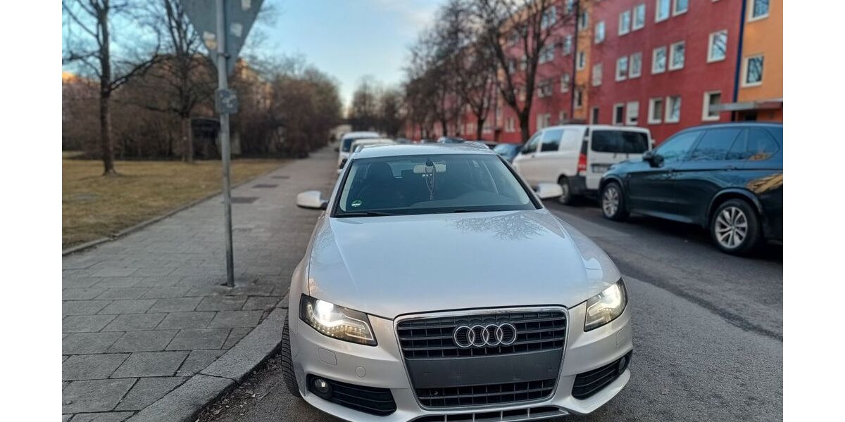 Audi A4 225.000 km 7.300 &euro; München 81249