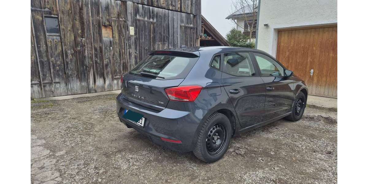 Seat Ibiza 99.000 km 8.600 &euro; Höhenkirchen-Siegertsbrunn 85635