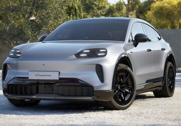 Porsche Cayenne 9.000 km 157.886 &euro; München 81669