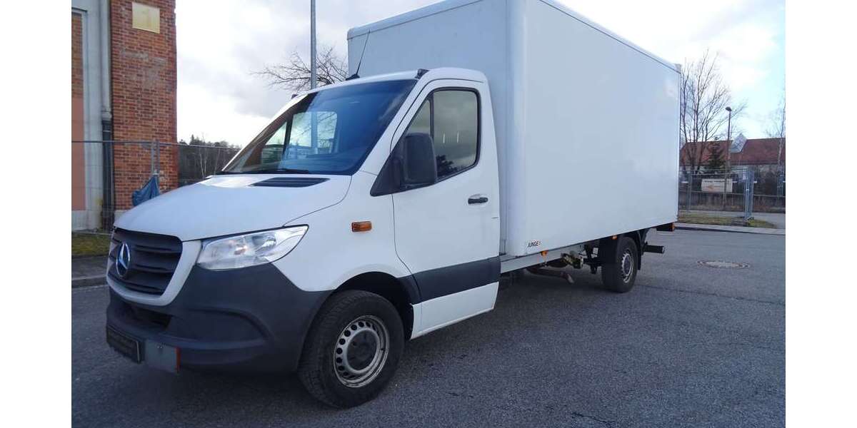 Mercedes-Benz Sprinter 186.000 km 24.950 &euro; München 81249