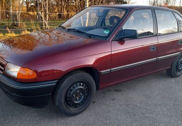 Opel Astra 19.000 km 4.890 &euro; Mûnchen 80807