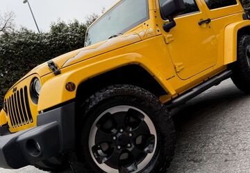 Jeep Wrangler 210.000 km 24.980 &euro; München 81827