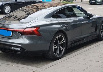 Audi e-tron GT 32.000 km 66.900 &euro; Planegg 82152