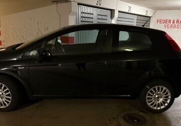 Fiat Grande Punto 41.222 km 2.900 &euro; München 80807