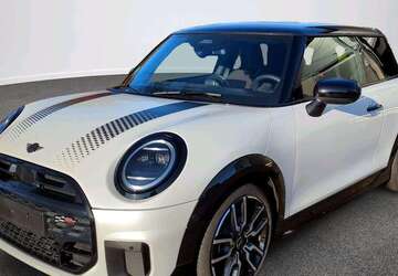 Mini Cooper S 2.745 km 33.990 &euro; München 80788