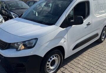 Peugeot Partner 153.852 km 8.999 &euro; München OT Aubing-Lochhausen-Langwied 81243