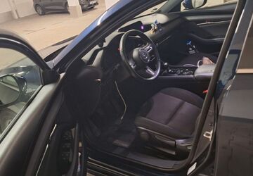 Mazda 3 145.000 km 14.500 &euro; Haar 85550