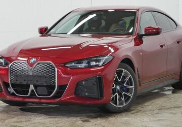 BMW i4 22.900 km 49.790 &euro; Oberhaching bei München 82041