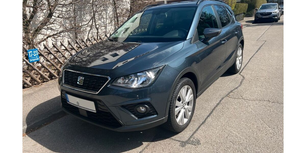 Seat Arona 98.000 km 14.500 &euro; Gröbenzell 82194