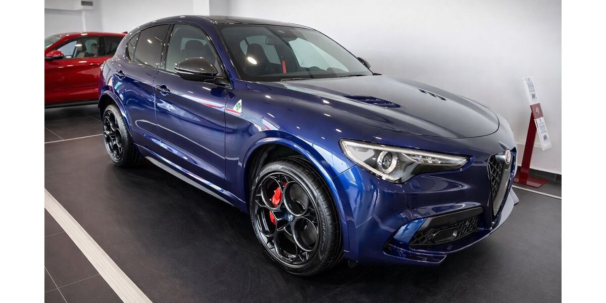 Alfa Romeo Stelvio 22.000 km 92.500 &euro; München 80336