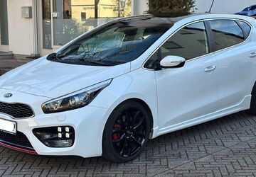 Kia ceed / Ceed 107.374 km 9.750 &euro; München 81827