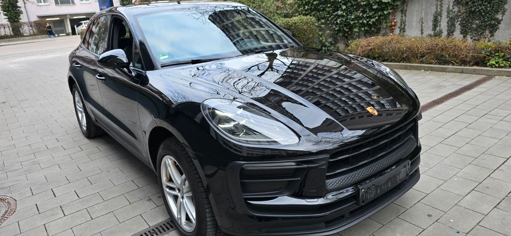 Porsche Macan 59.900 km 52.499 &euro; München 80689