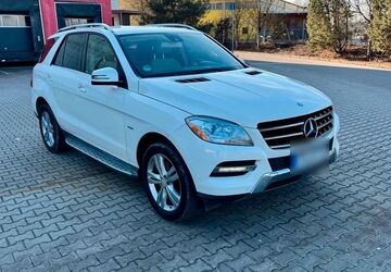 Mercedes-Benz ML 350 93.000 km 22.000 &euro; Eching 85386