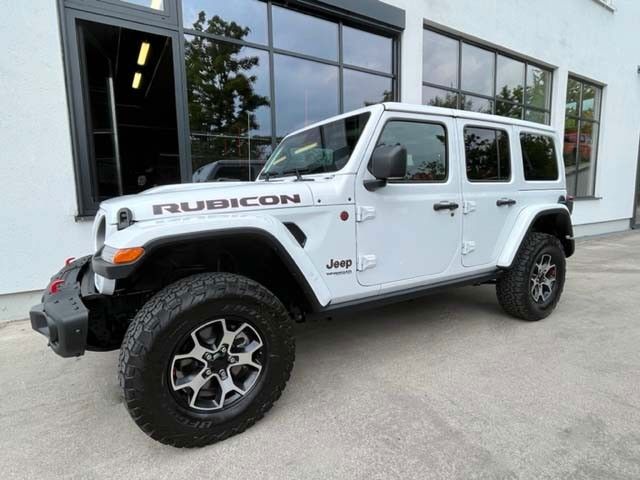 Jeep Wrangler 31.000 km 64.900 &euro; München 81677
