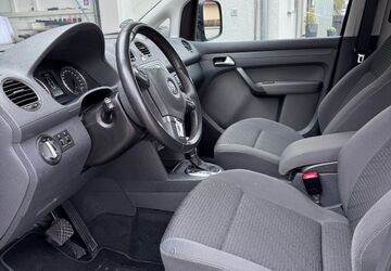 VW Caddy Maxi 151.000 km 15.990 &euro; Hallbergmoos 85399