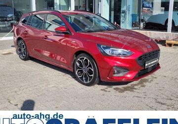 Ford Focus 81.926 km 14.480 &euro; Gräfelfing 82166
