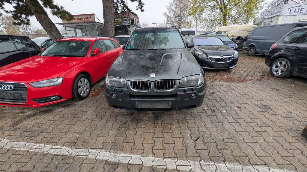 BMW X3 447.325 km 1.290 &euro; München 81243