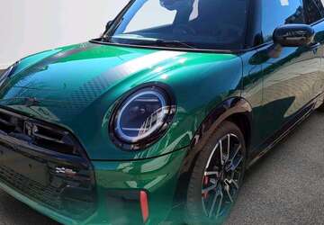 Mini John Cooper Works 5.215 km 39.702 &euro; München 80788