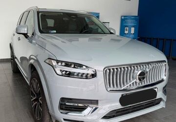 Volvo XC90 8.315 km 61.900 &euro; Grünwald 82031