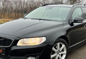 Volvo V70 175.000 km 10.990 &euro; München 81243