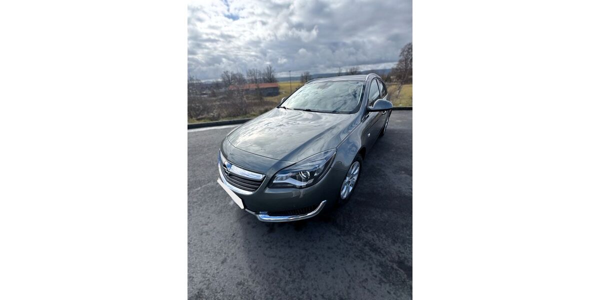 Opel Insignia 96.500 km 8.950 &euro; München 80995