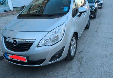 Opel Meriva 40.500 km 6.050 &euro; München 80939