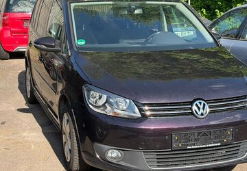 VW Touran 210.000 km 5.900 &euro; München 80999