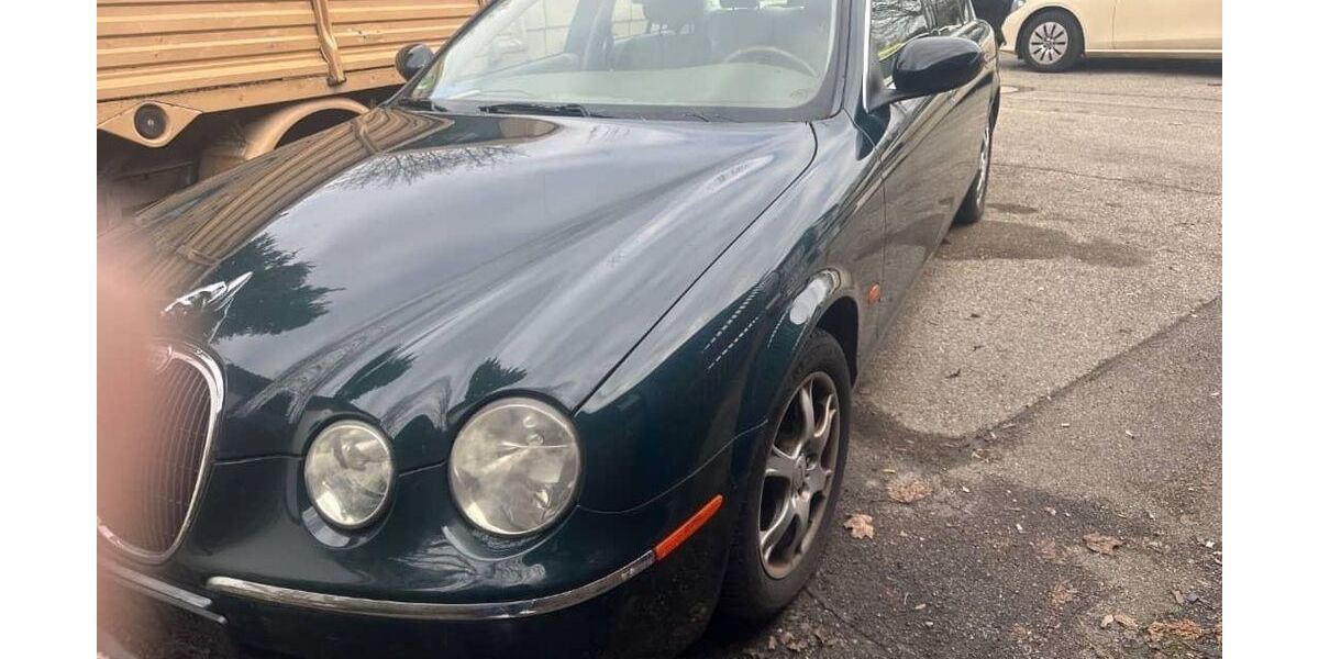 Jaguar S-Type 200.000 km 1.500 &euro; München 81549