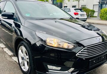 Ford Focus 102.000 km 4.650 &euro; München 81825