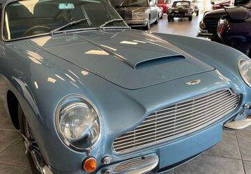 Aston Martin DB 10.300 km 325.000 &euro; Riemerling bei München 85521