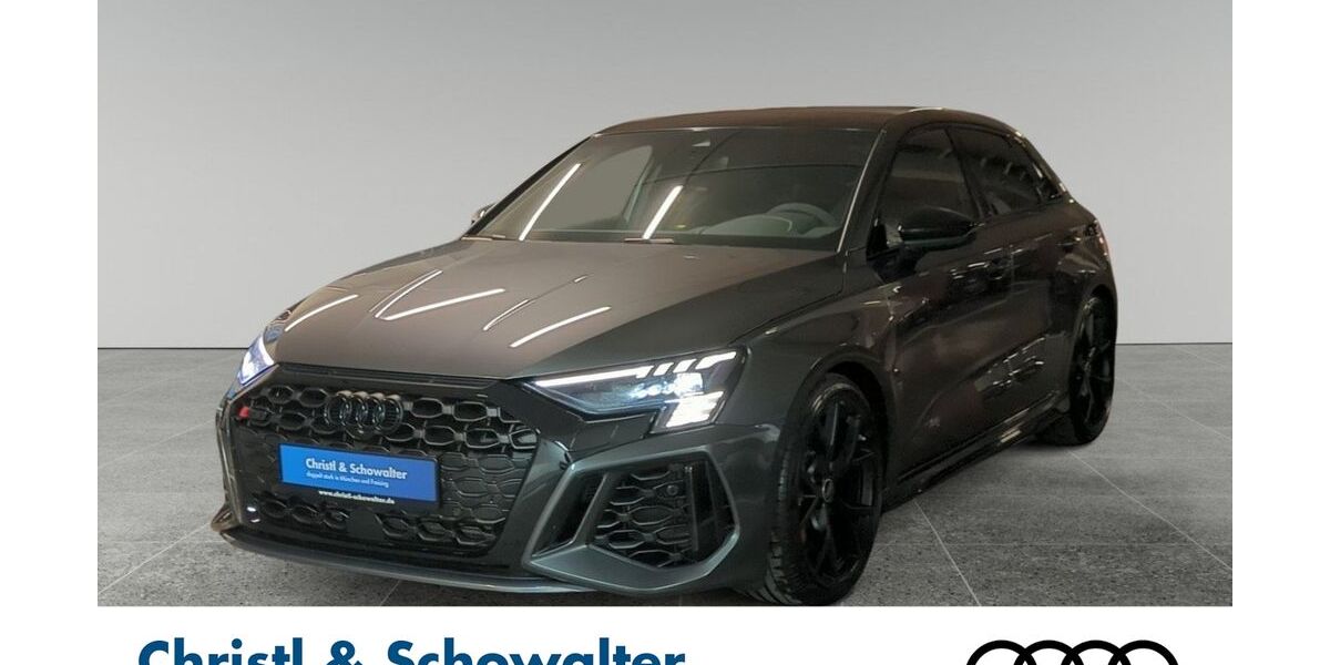 Audi RS3 32.850 km 55.986 &euro; München 81476