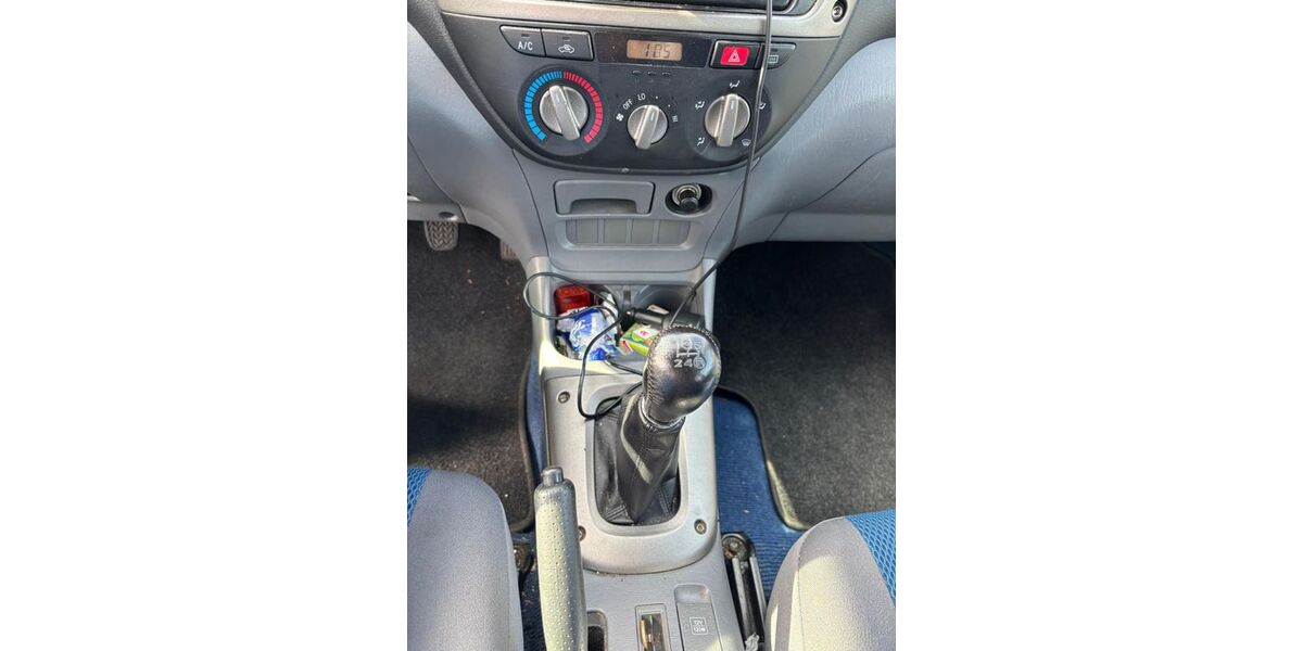 Toyota RAV 4 78.000 km 8.000 &euro; Martinsried 82152