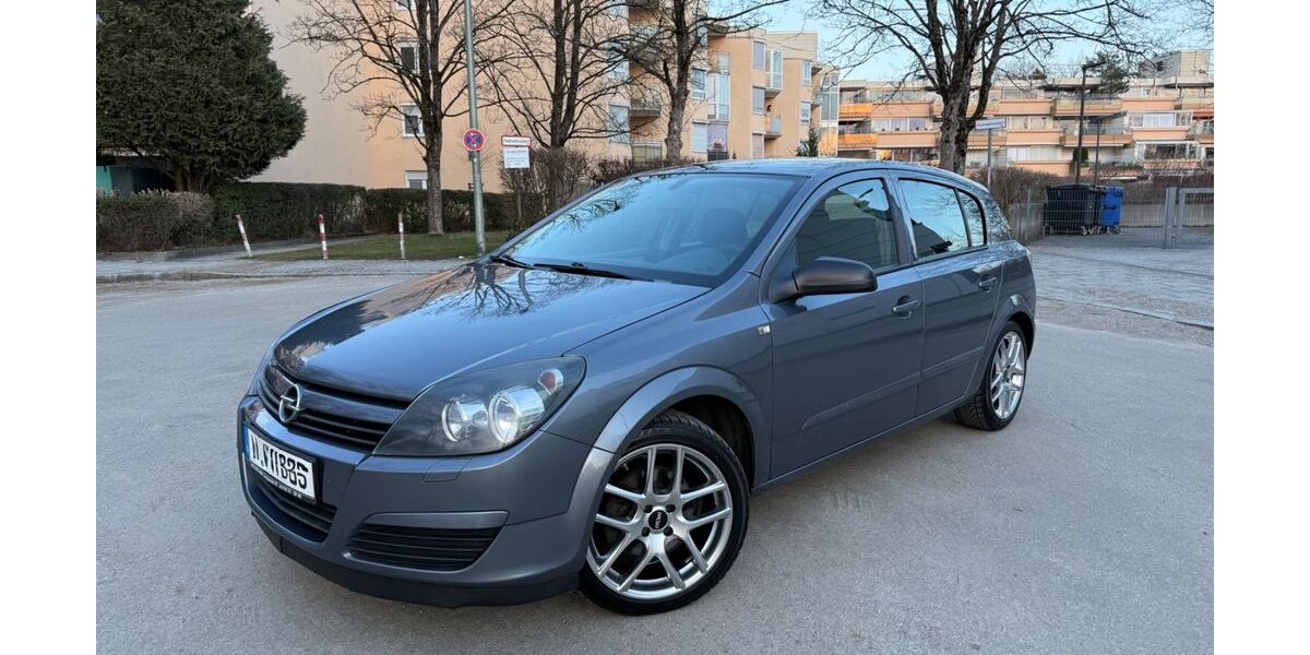 Opel Astra 150.000 km 999 &euro; München 81737