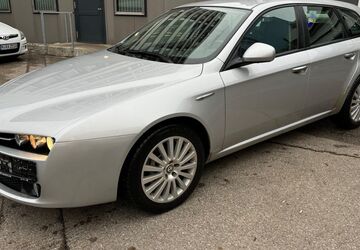 Alfa Romeo 159 122.111 km 6.250 &euro; München 80636