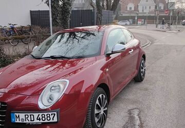 Alfa Romeo MiTo 192.000 km 2.300 &euro; München 81827