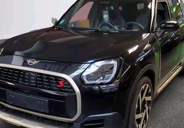 Mini Countryman S All4 3.436 km 45.047 &euro; München 80788