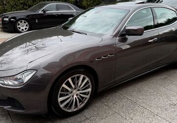 Maserati Ghibli 199.000 km 16.980 &euro; München 81827