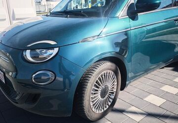 Fiat 500e 13.000 km 16.490 &euro; Fürstenfeldbruck 82256