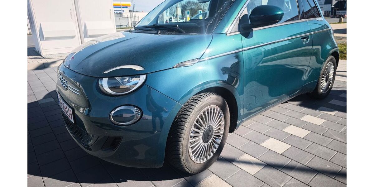 Fiat 500e 13.000 km 16.490 &euro; Fürstenfeldbruck 82256