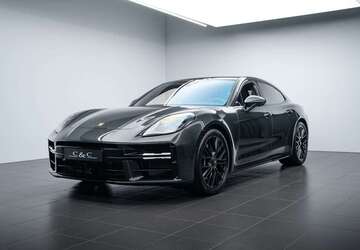 Porsche Panamera 2.350 km 179.000 &euro; Putzbrunn 85640