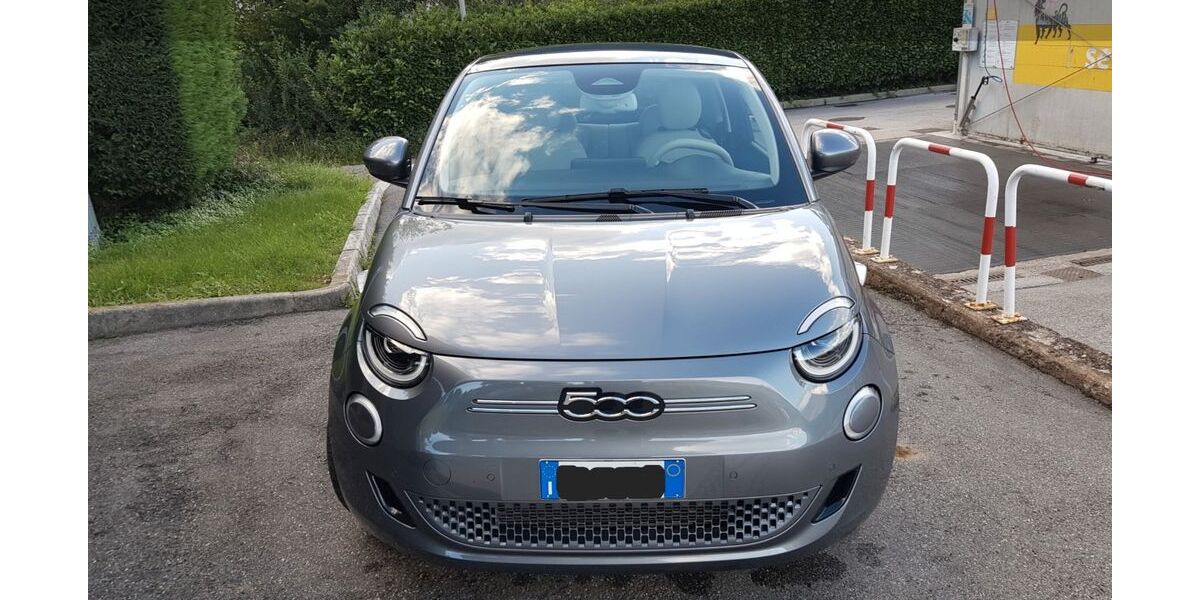 Fiat 500e 40.000 km 17.000 &euro; München Germany 81929