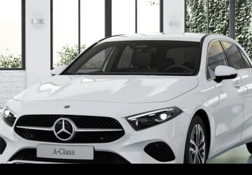 Mercedes-Benz A 250 5.465 km 34.990 &euro; München 80636