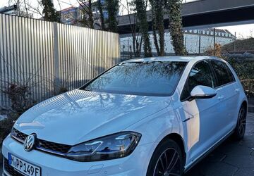 VW Golf 67.000 km 19.400 &euro; München 80796