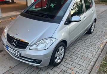Mercedes-Benz A 160 168.000 km 3.200 &euro; München 80809