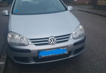 VW Golf 125.000 km 2.900 &euro; Olching 82140