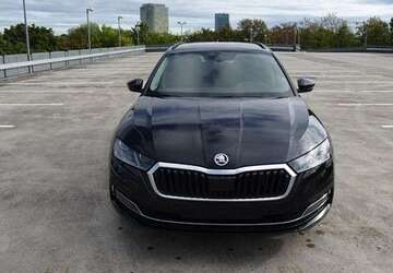 Skoda Octavia 32.000 km 26.900 &euro; München 80686