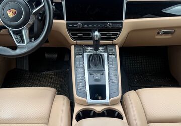 Porsche Macan 23.560 km 53.890 &euro; Hallbergmoos 85399