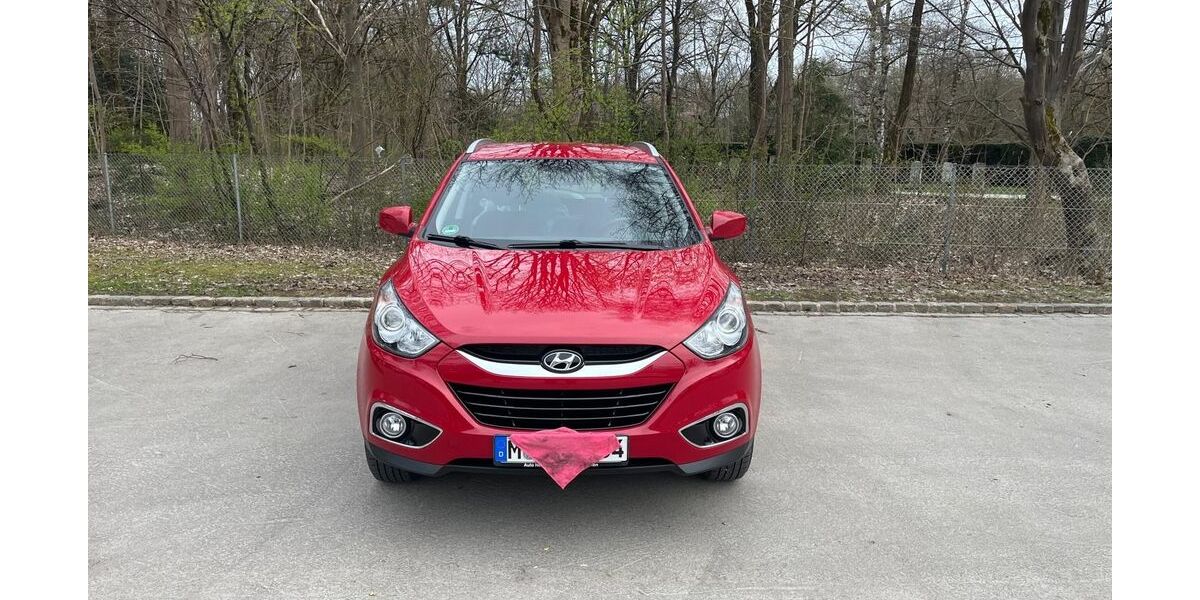 Hyundai ix35 60.000 km 7.500 &euro; München 81548