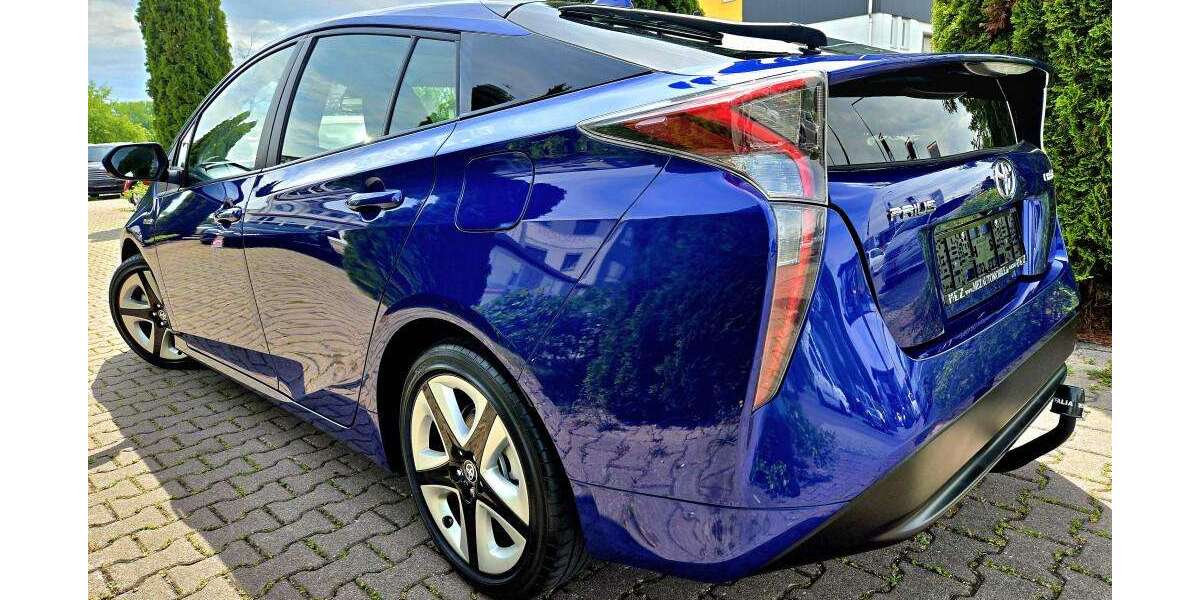 Toyota Prius 88.000 km 14.450 &euro; München, Landeshauptstadt 80539