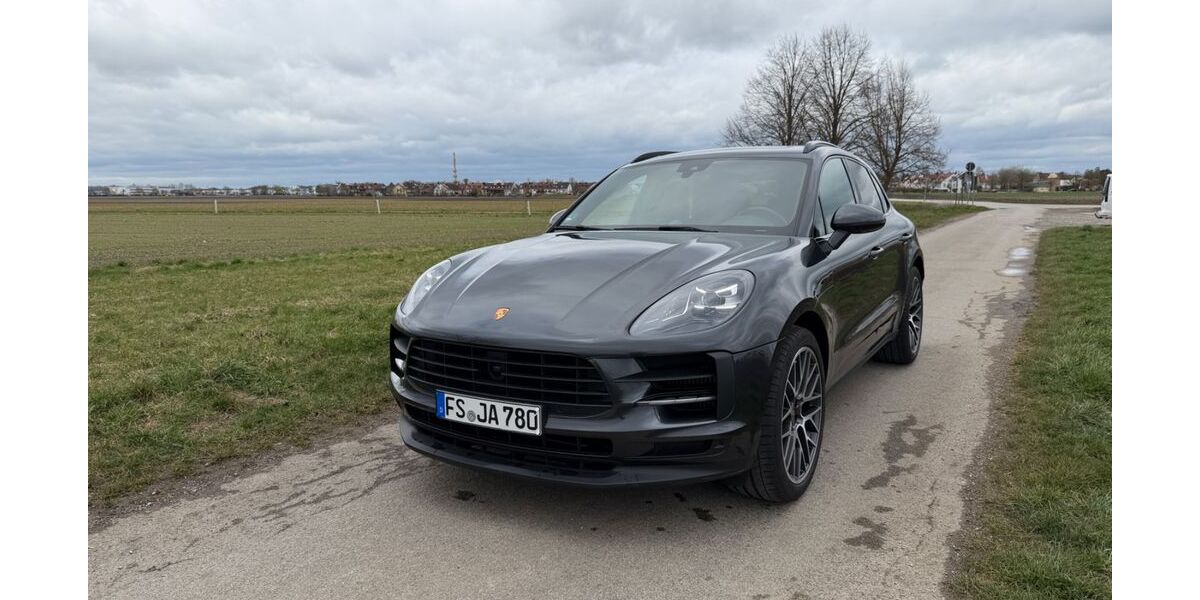 Porsche Macan 56.500 km 61.950 &euro; Garching 85748